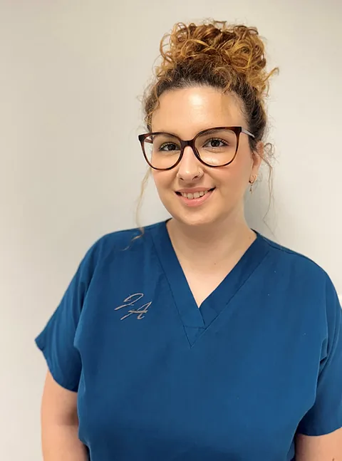 Clínica Dental Dr. Jacobo Álvarez Laura Soutelo Pérez