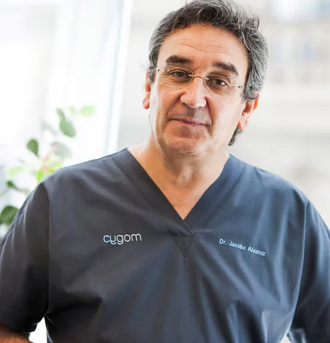 Clínica Dental Dr. Jacobo Álvarez Dr. Jacobo Alvarez