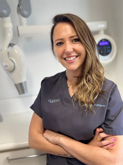 Clínica Dental Dr. Jacobo Álvarez Dra. Tania Rodríguez